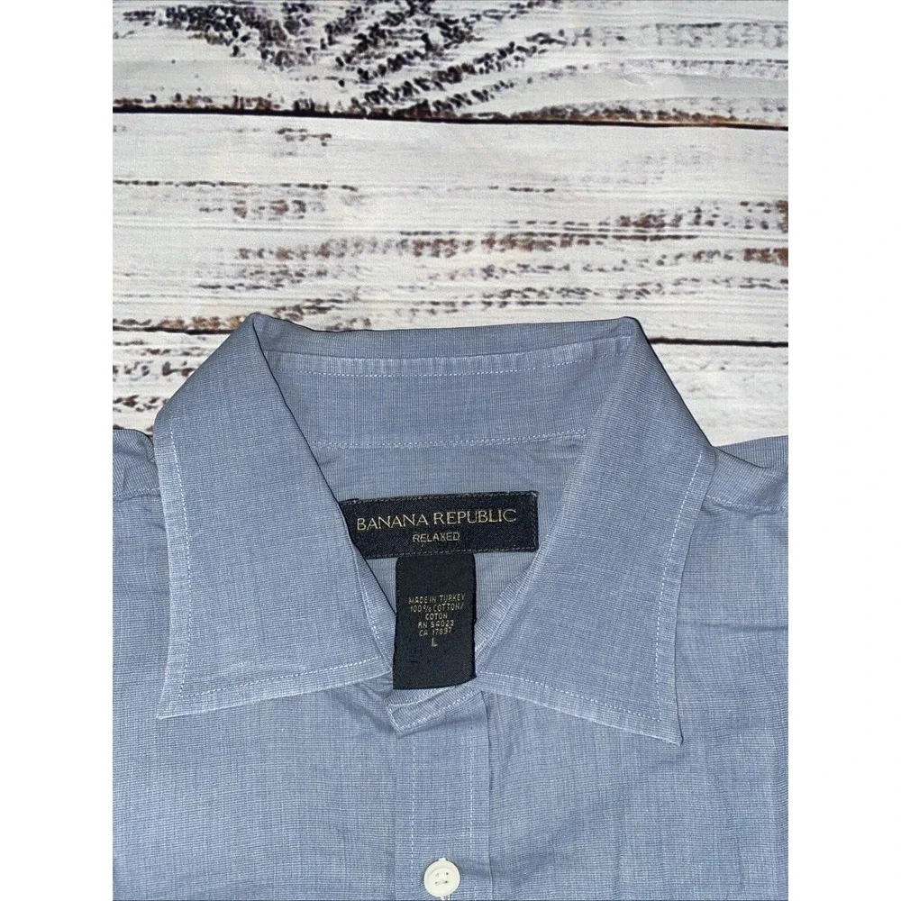 Banana Republic Mens Blue Shirt  L Button Up Relaxed Fit